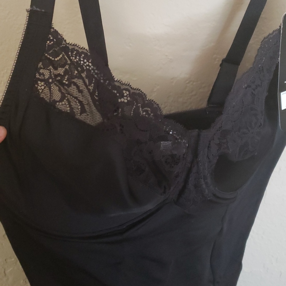 Maidenform shapewear - Picture 3 of 4